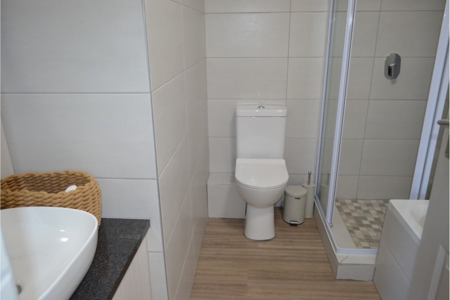 2 Bedroom Property for Sale in Da Nova Western Cape
